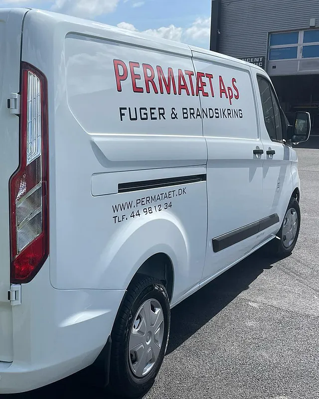 Logo på bil