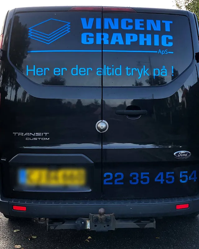 Logo på bil