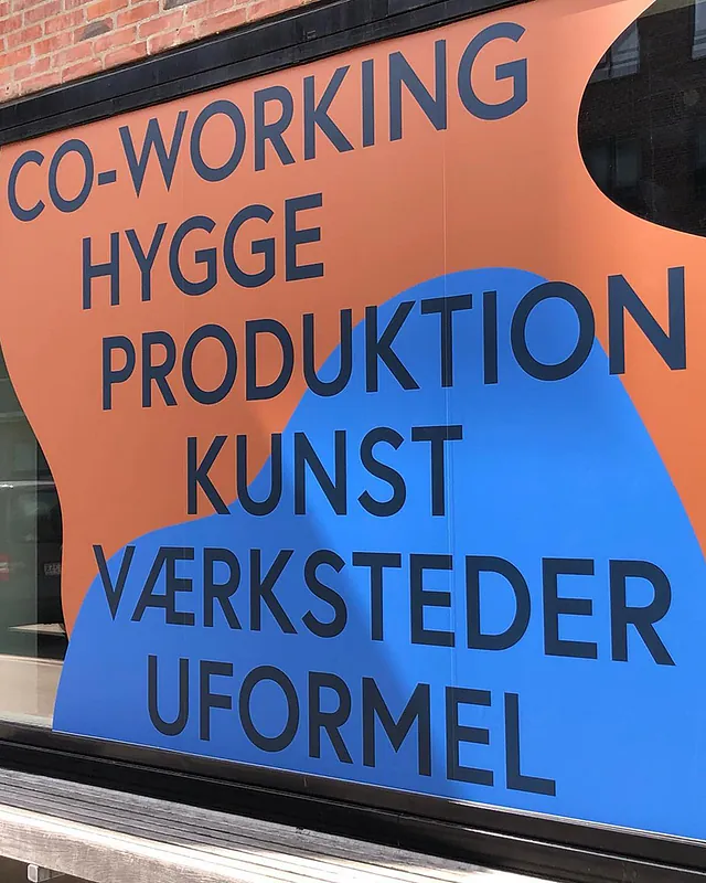 Folie på vindue